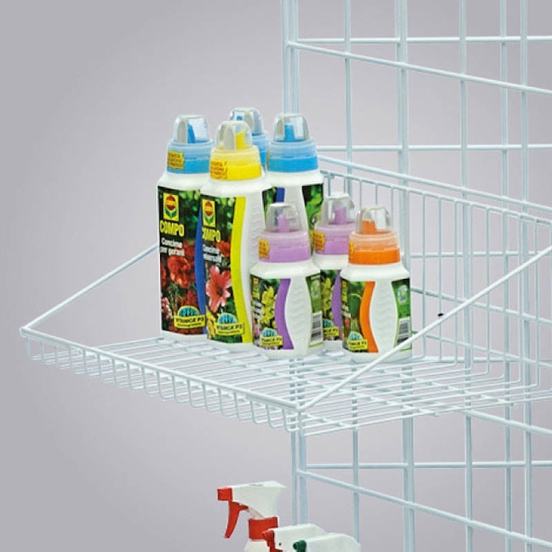 Basket for fertilizers