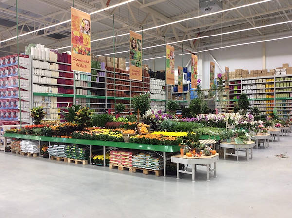 В Бауцентре открылся новый отдел цветов и растений