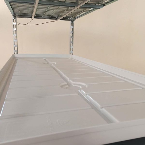 Wire-mesh trolley with LED lights kit for microgreens