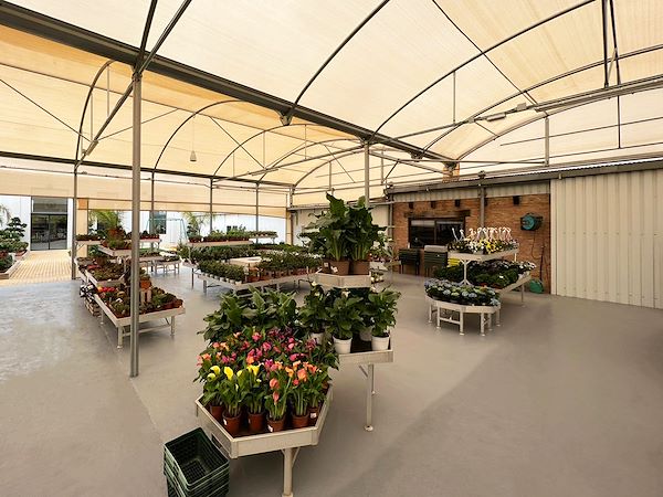 Ala30 renews the outdoor space with Orlandelli exhibition concepts