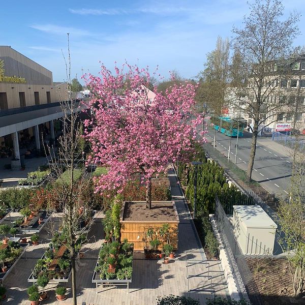 Стационарные алюминиевые торговые столы, которые необходимо собрать