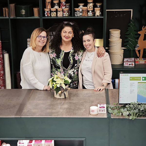 Orlandelli presents the new shopfitting concept for the wrapping area of plants and flowers