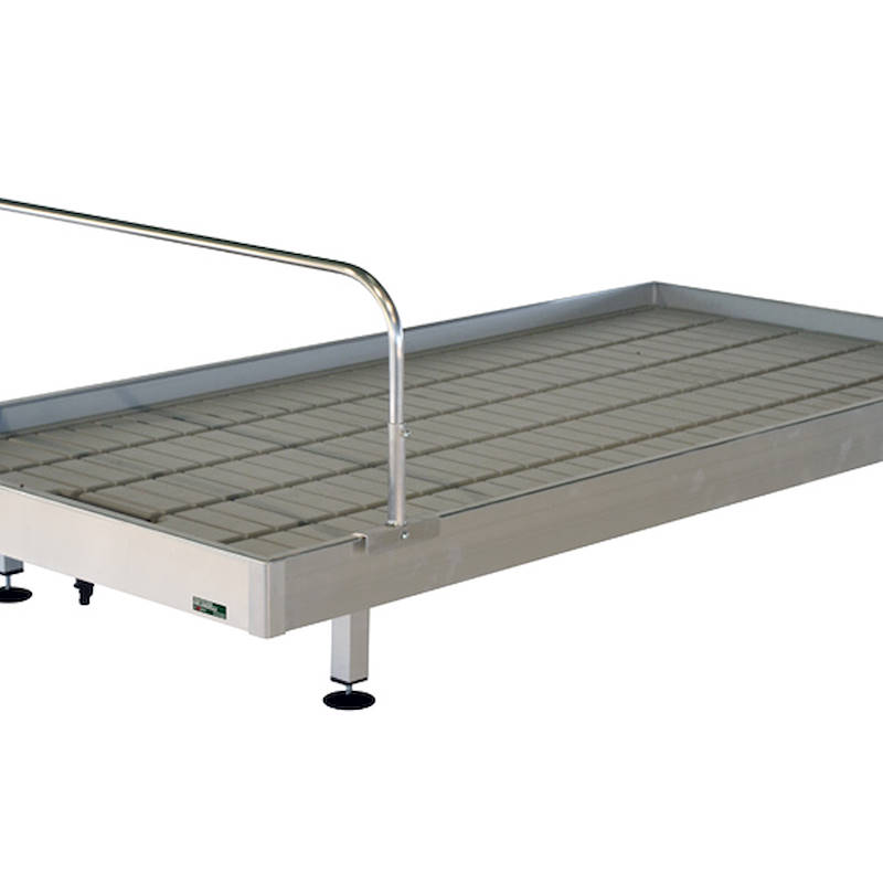 Anticapsizing aluminium separator