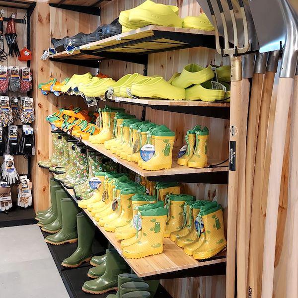 The Garden Center Il Tulipano Gets a Stylish Makeover