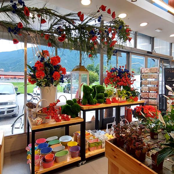 The Garden Center Il Tulipano Gets a Stylish Makeover