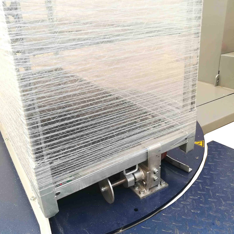 Automatic wrapping machine