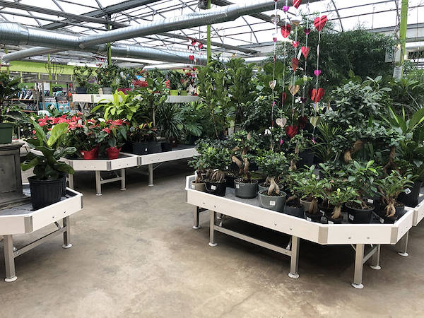 Orlandelli's exhibiting solutions chosen for freshening up Minter Country Garden's look & feel