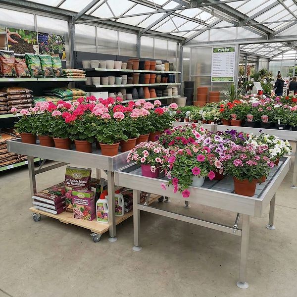 Стационарный собранный стол