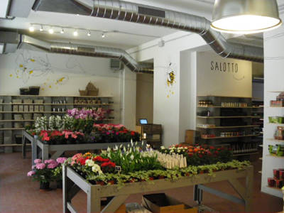 Senape vivaio urbano, the green world in Bologna city center